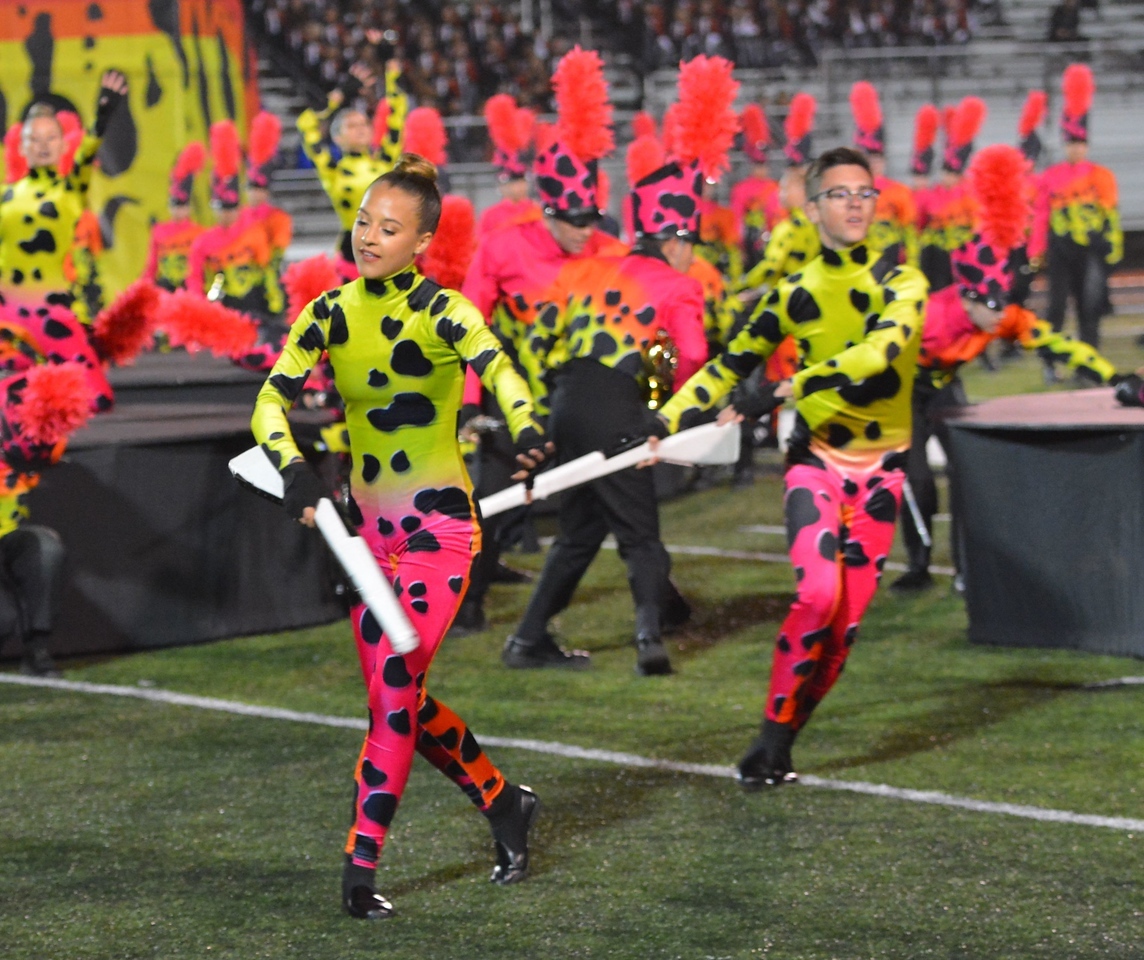 band preforming on football field